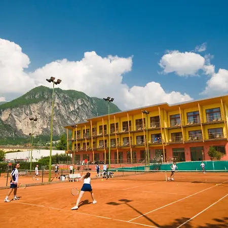 Hotel Garda Sporting Club 4*